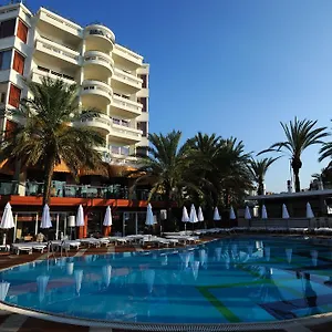 Elegance International Hotell